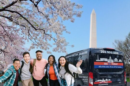 4-Hour Small Group Guided National Mall Tour with 10 Top Attractions