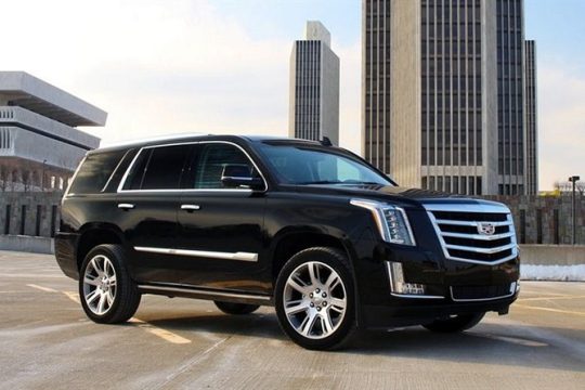 Departure Private Transfer: Washington to Dulles Airport IAD in Luxury SUV