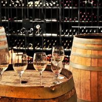 Wine Tasting & Winery Tours