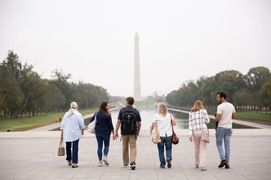 National Mall Tour with Reserved Entry to Washington Monument