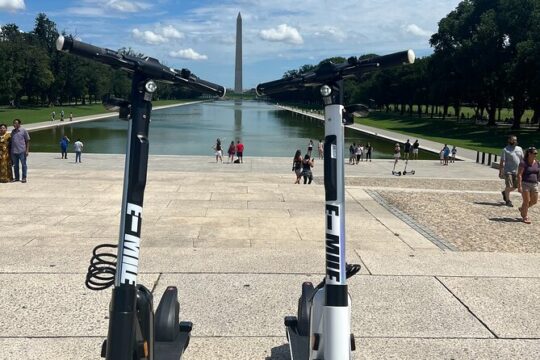 VIP Grand Private "Kids Ride Free" Washington DC Scooter Tour