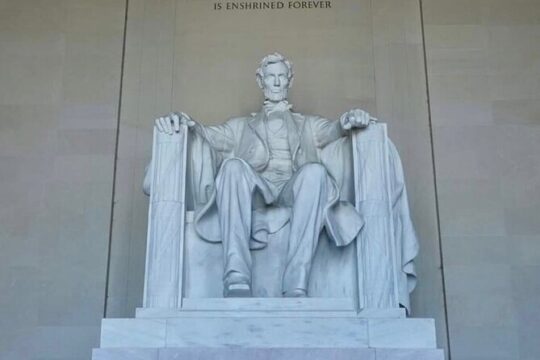 3 Hour Tour Of Washington, D.C. The Nucleus Of Democracy