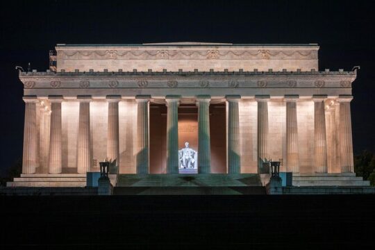DC Small Group Night Tour See 10 Monuments and Memorials 3 Hours
